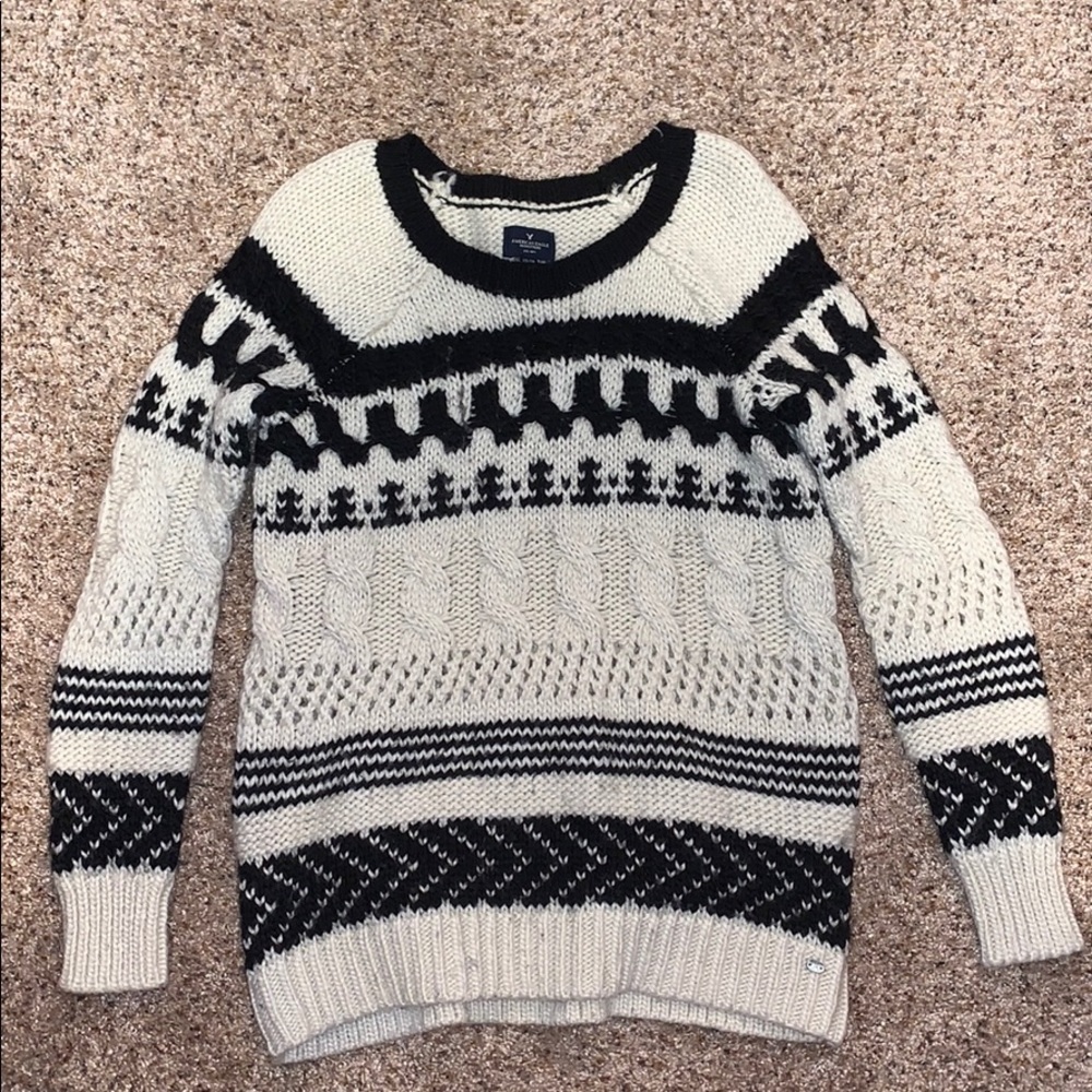 American Eagle sweater